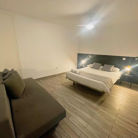 Arce Habitaciones Madrid Kültér fotó