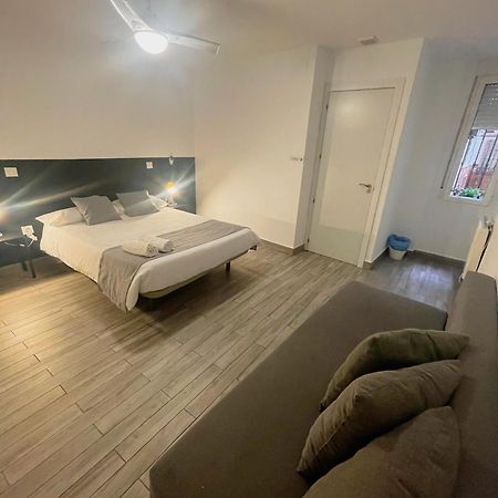 Arce Habitaciones Madrid Kültér fotó