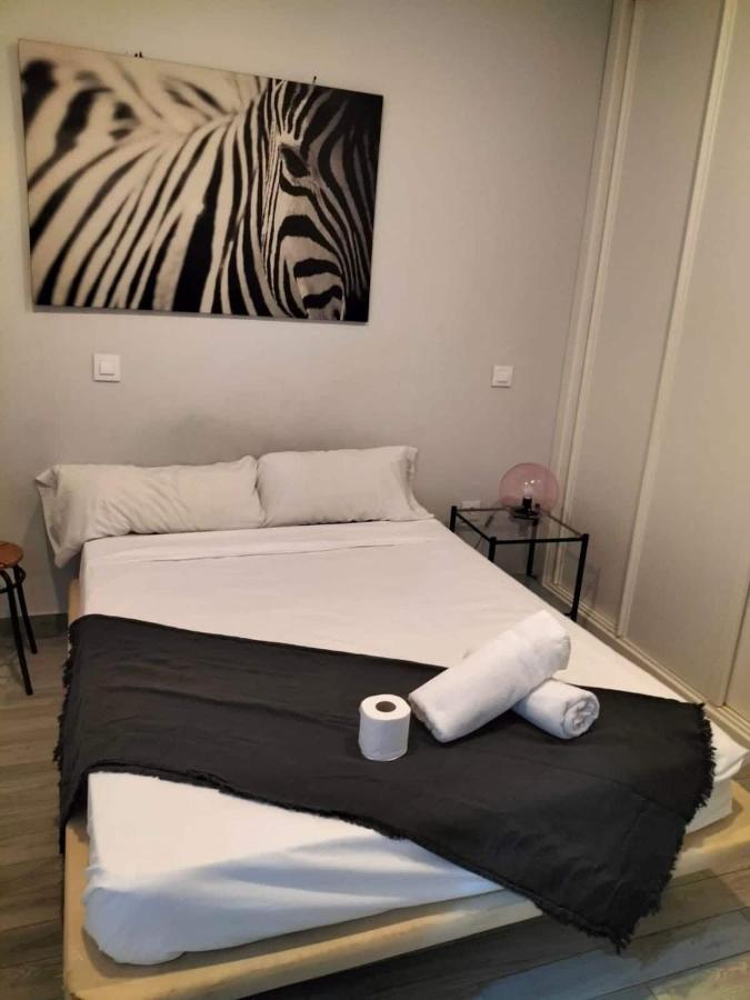 Arce Habitaciones Madrid Kültér fotó